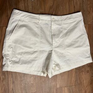 Universal Thread Cream Casual Cotton Shorts